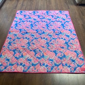 Lilly Pulitzer Beach Mat - lightweight and waterproof. New - never used.